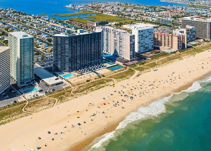 Beachy With Small Balcony Ac Pools Gym Game & Sauna * Ocean City