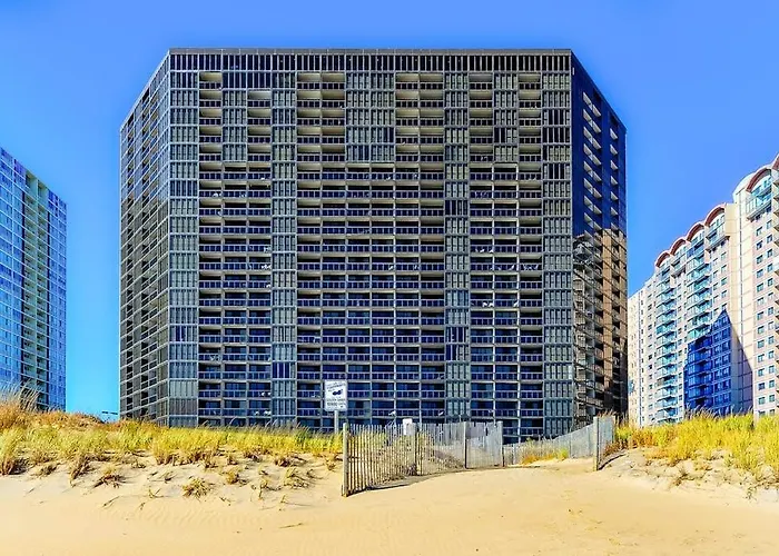 Beachy With Small Balcony Ac Pools Gym Game & Sauna Ocean City